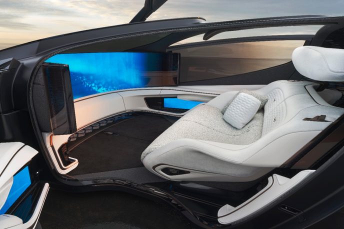 Cadillac Halo Concept InnerSpace 034