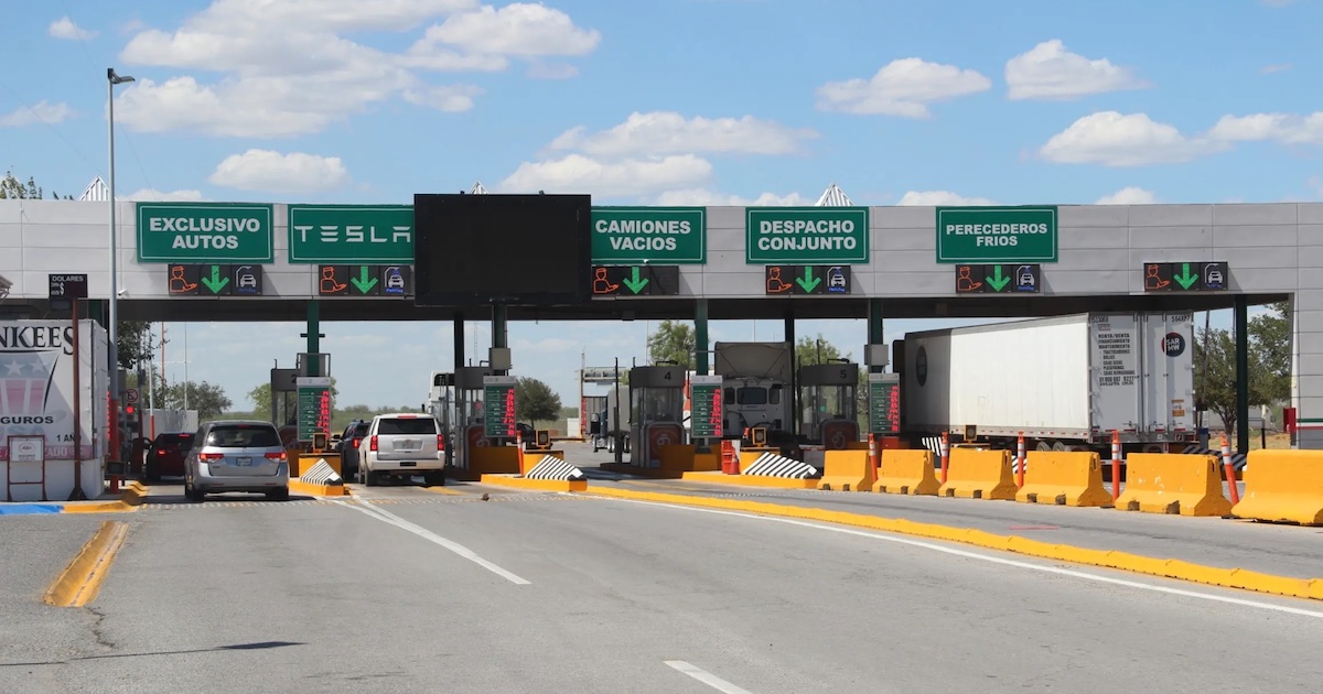 Somehow Tesla Got a Tesla Only Lane At The US-Mexico Border